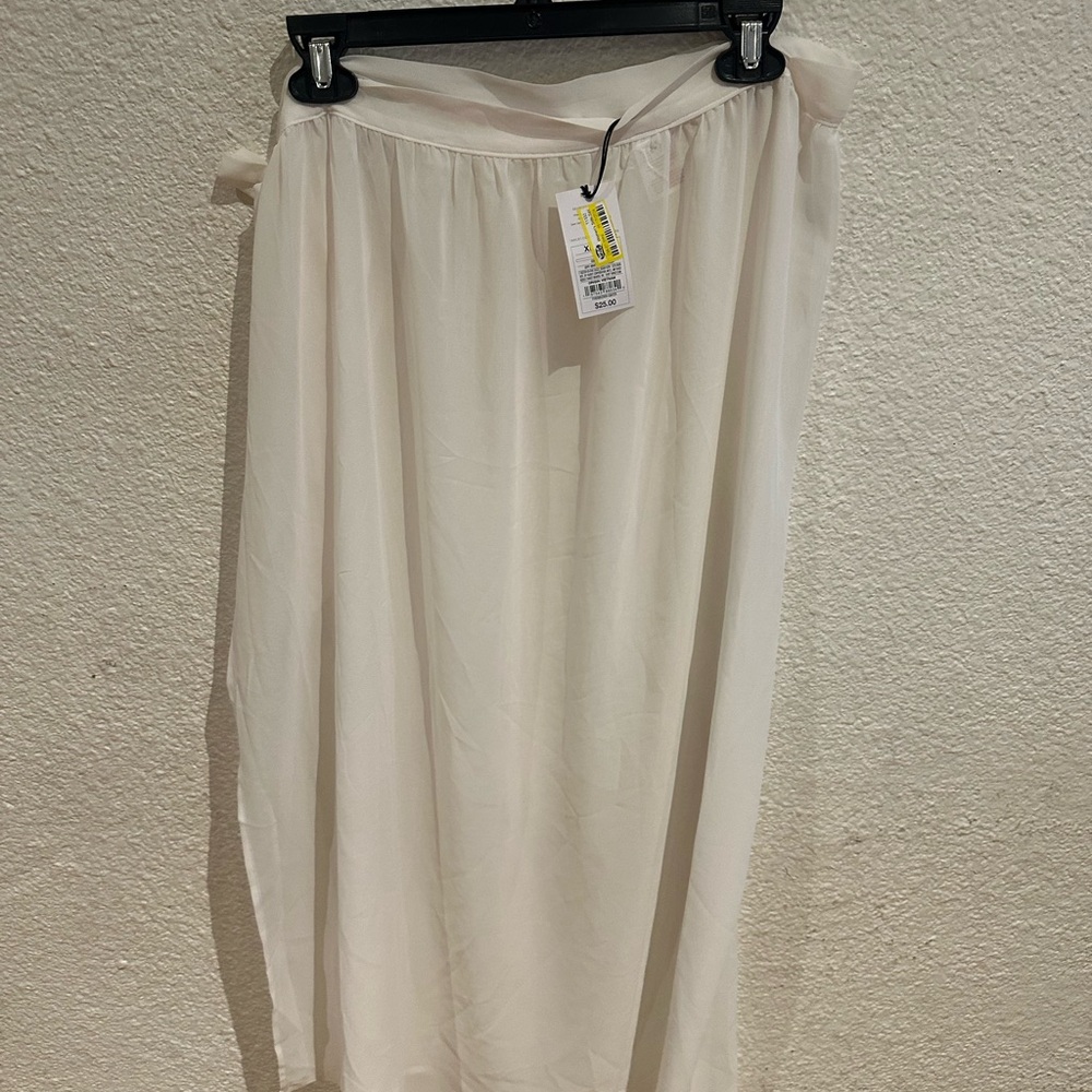 Ladies off white color/side sash swim cover up - Picture 6 of 7